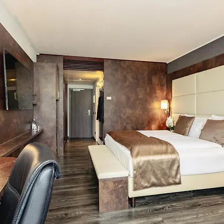 酒店 Plaza Premium