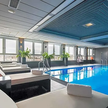 Plaza Premium 4* Darmstadt