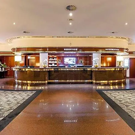 Hotel Plaza Premium