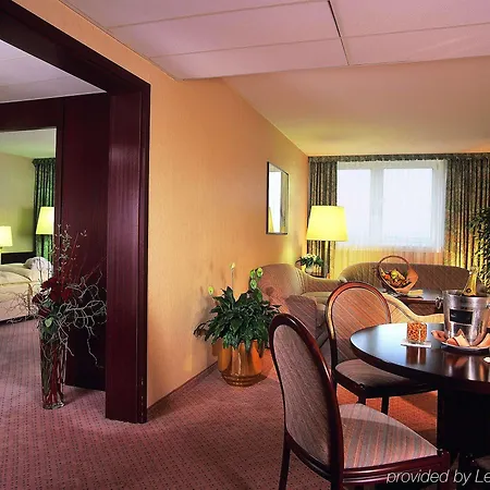 Plaza Premium 达姆施塔特