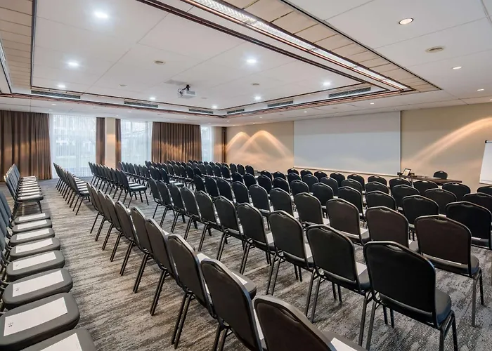 Hotell Plaza Premium Darmstadt