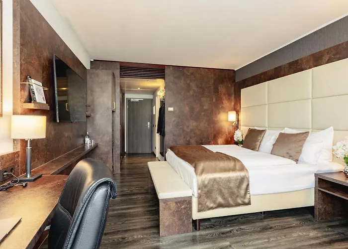 Hotell Plaza Premium